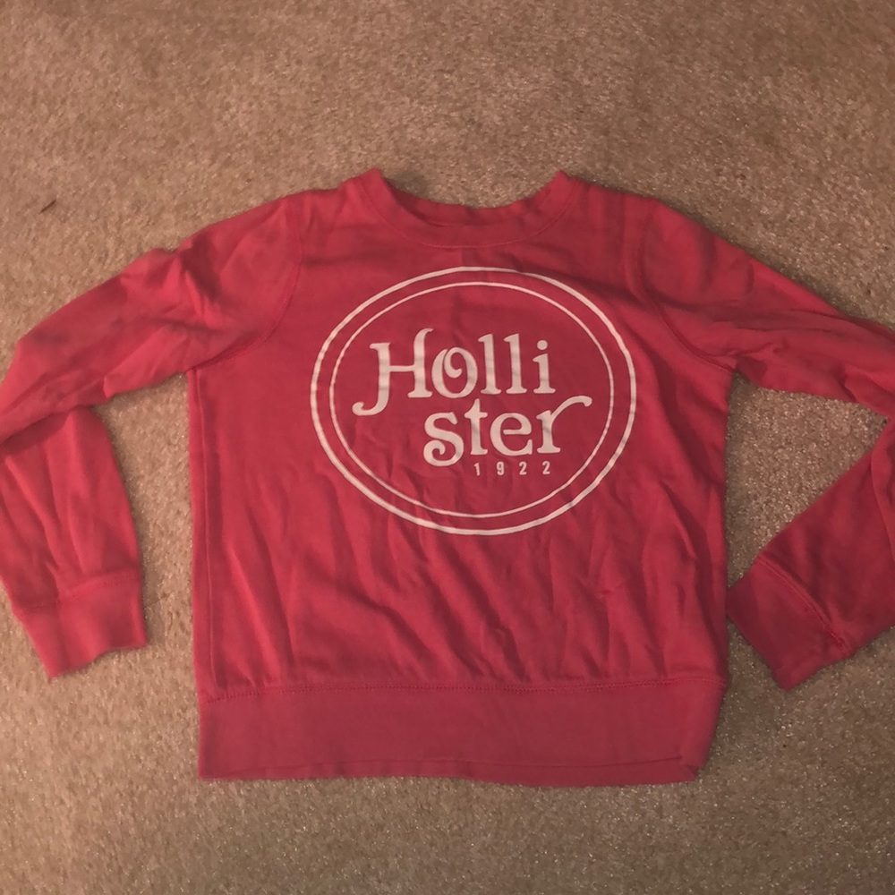 Hollister sweater
